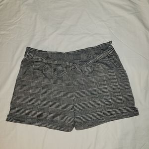 Eye Candy Plaid Shorts size 3x
